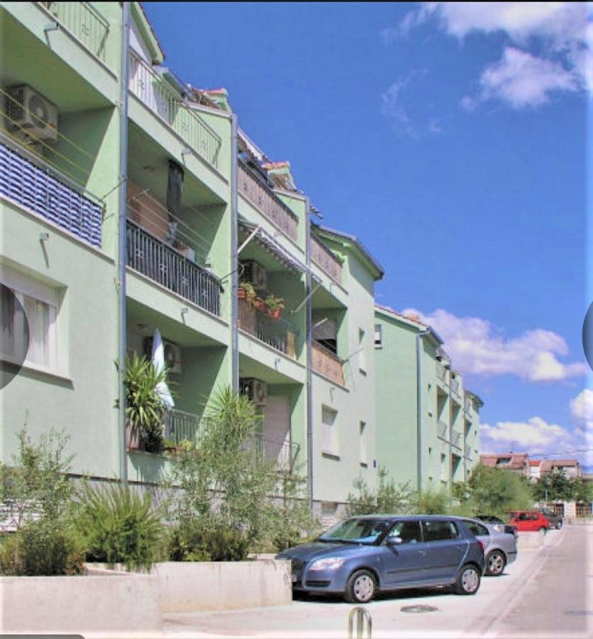 Apartman Scotti Kastela Exterior photo
