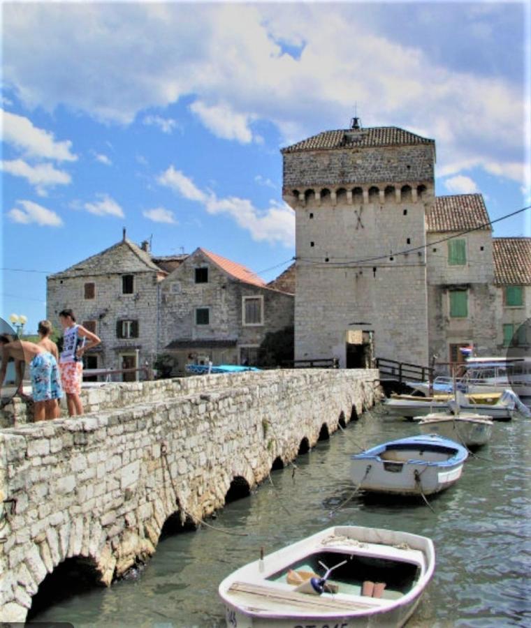 Apartman Scotti Kastela Exterior photo