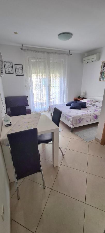 Apartman Scotti Kastela Exterior photo